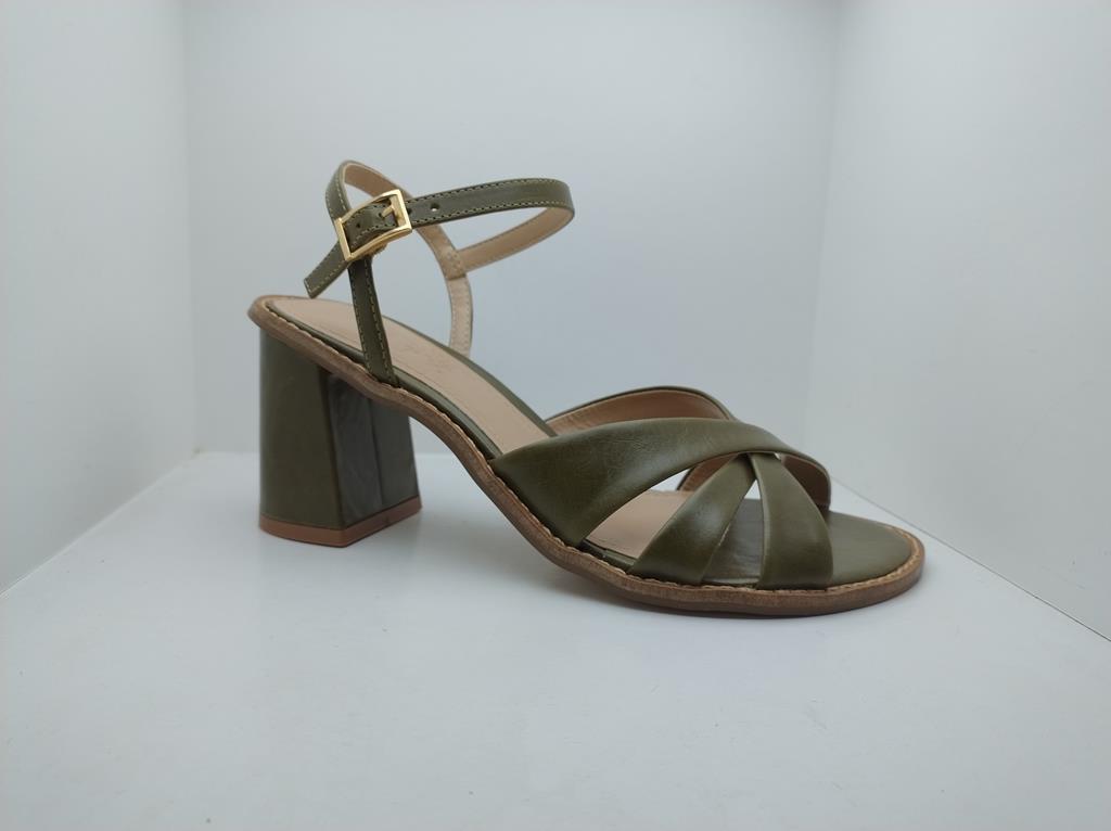 Sandália Salto/Vira - Nina